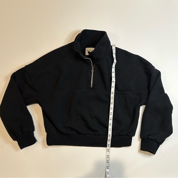 Abercrombie & Fitch Tops - Abercrombie & Fitch Womens Small Black Long Sleeve Quarter Zip Collared Pullover